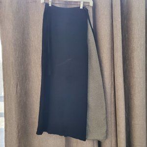 Legends Sunisha VTG unique black & pattern skirt